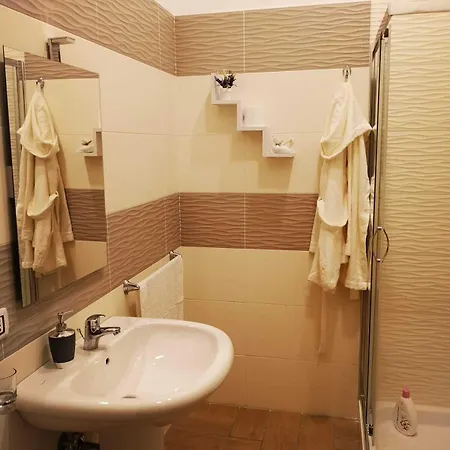 Dimora Ruggiero Gasthuis 4*