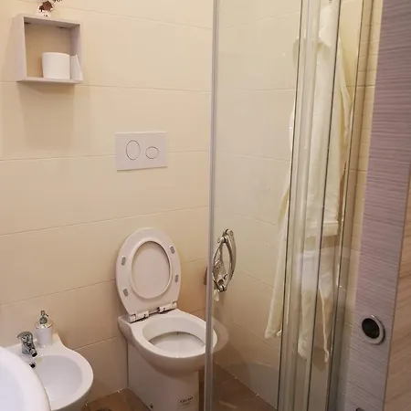 Dimora Ruggiero 2*