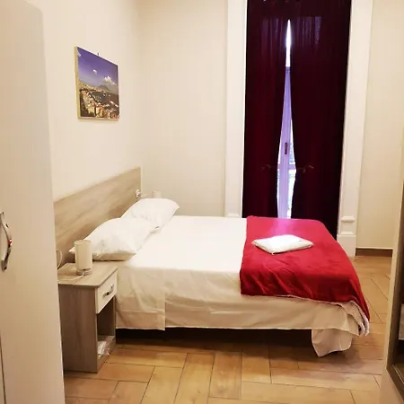 Gasthuis Dimora Ruggiero Napels