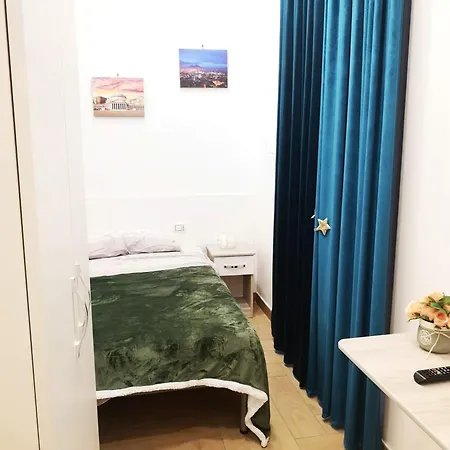 Dimora Ruggiero 4* Nápoles