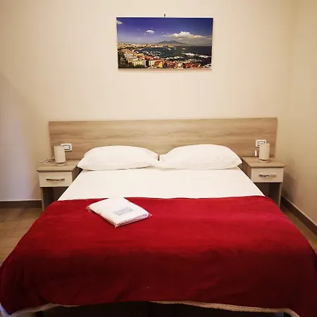 Dimora Ruggiero Nápoles